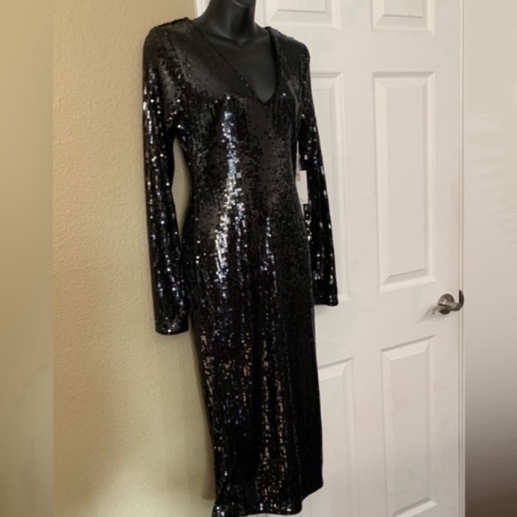 Good American
Size : 1 
Good American dress Good American - Picture 2 of 3